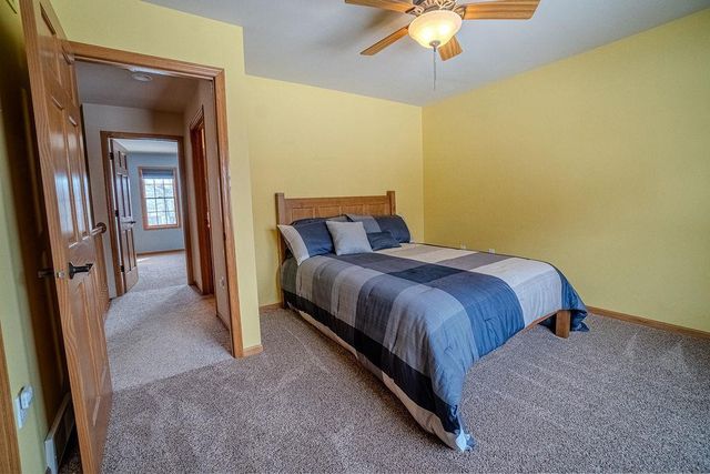 5648 Silver Oak Drive, Fitchburg, WI 53711