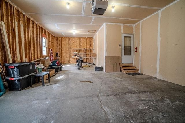 5648 Silver Oak Drive, Fitchburg, WI 53711