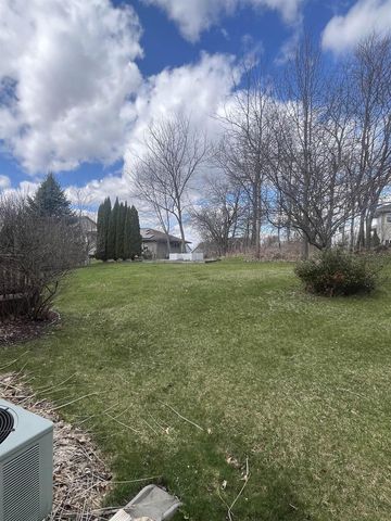 5648 Silver Oak Drive, Fitchburg, WI 53711