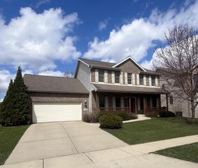 5648 Silver Oak Drive, Fitchburg, WI 53711