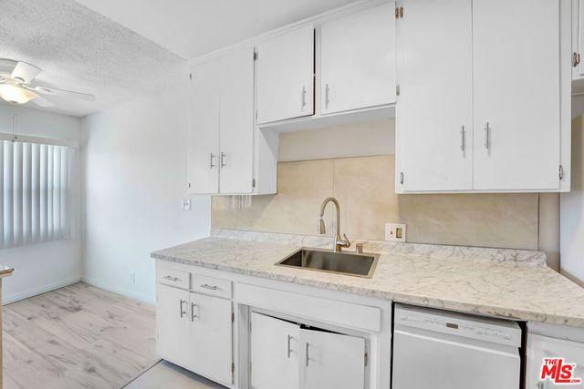 1740 S Hauser Boulevard 11, Los Angeles, CA 90019