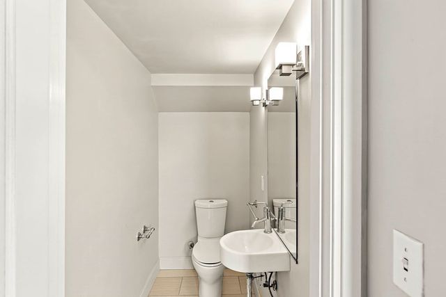 33 3rd Avenue PH309, Boston, MA 02129