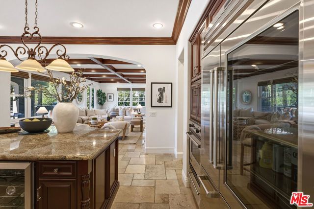 5701 Calais Court, Calabasas, CA 91302