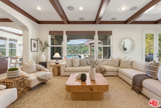 5701 Calais Court, Calabasas, CA 91302