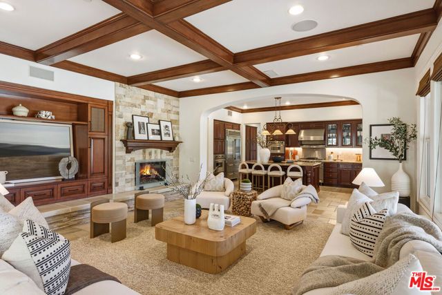 5701 Calais Court, Calabasas, CA 91302