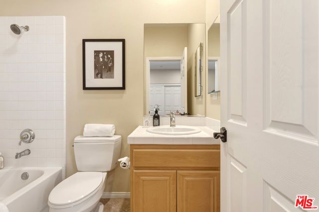 5701 Calais Court, Calabasas, CA 91302