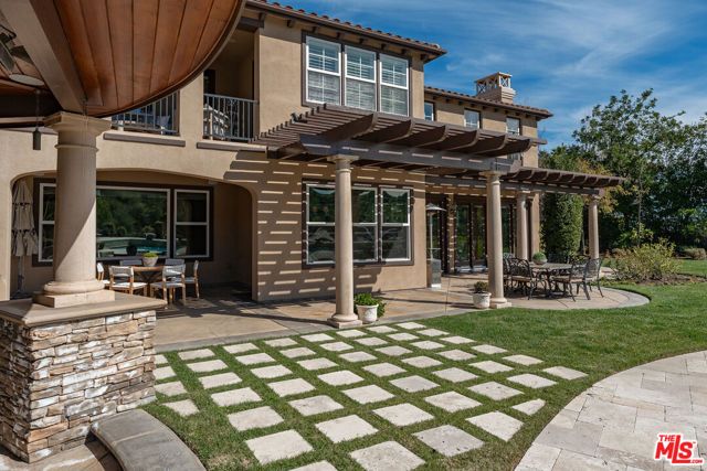 5701 Calais Court, Calabasas, CA 91302