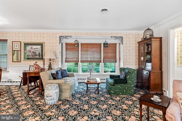 713 KINGS HWY, Moorestown, NJ 08057