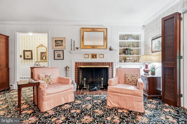 713 KINGS HWY, Moorestown, NJ 08057