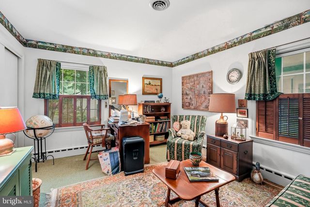 713 KINGS HWY, Moorestown, NJ 08057