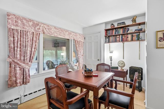 713 KINGS HWY, Moorestown, NJ 08057