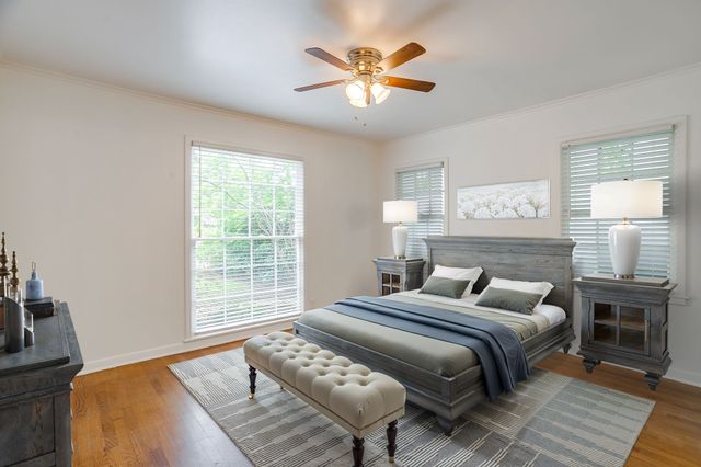 2013 Huntington Lane, Fort Worth, TX 76110