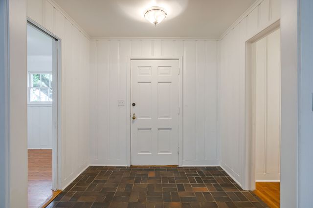 2013 Huntington Lane, Fort Worth, TX 76110