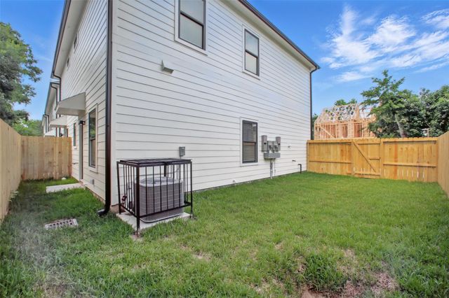 4719 Mallow Street, Houston, TX 77033