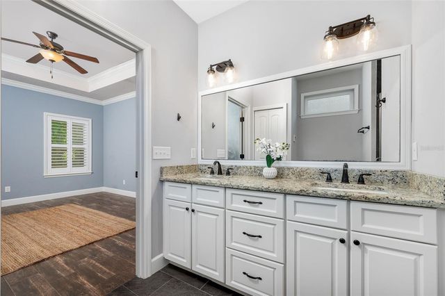 4884 SW 64TH ROAD, Gainesville, FL 32608