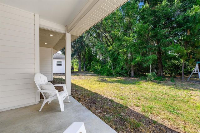 4884 SW 64TH ROAD, Gainesville, FL 32608