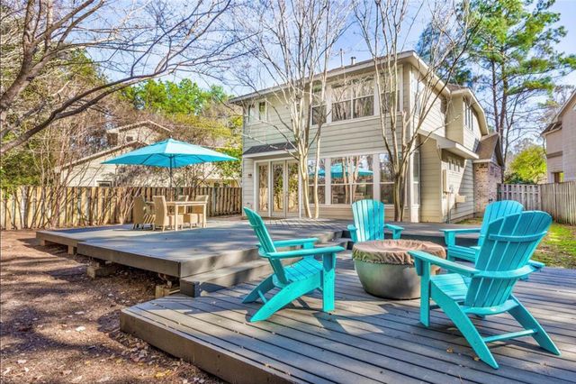 46 Flickering Sun Court, The Woodlands, TX 77382