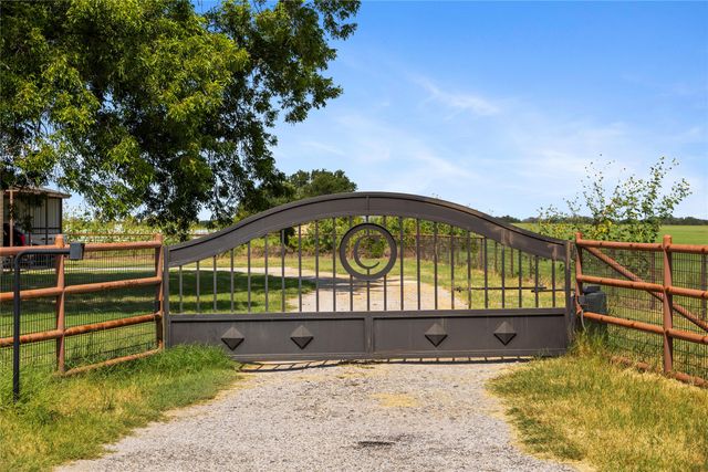 10900 FM 1189, Lipan, TX 76462