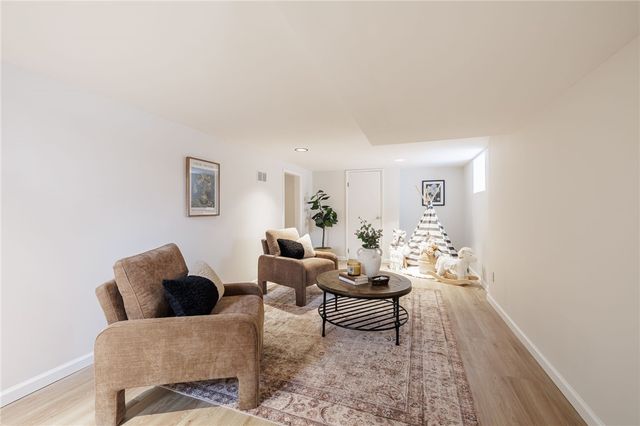 92 Wheeldon Drive, Greece, NY 14616