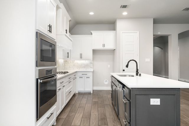 1501 Calcot Lane, Forney, TX 75126