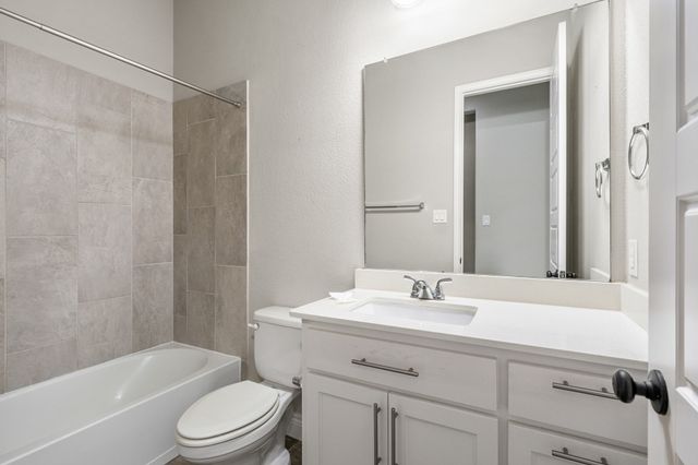 1501 Calcot Lane, Forney, TX 75126