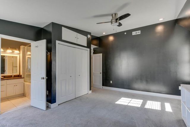 409 Duke St Apt 300, Norfolk, VA 23510