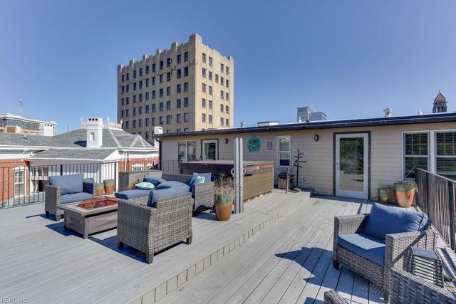 409 Duke St Apt 300, Norfolk, VA 23510