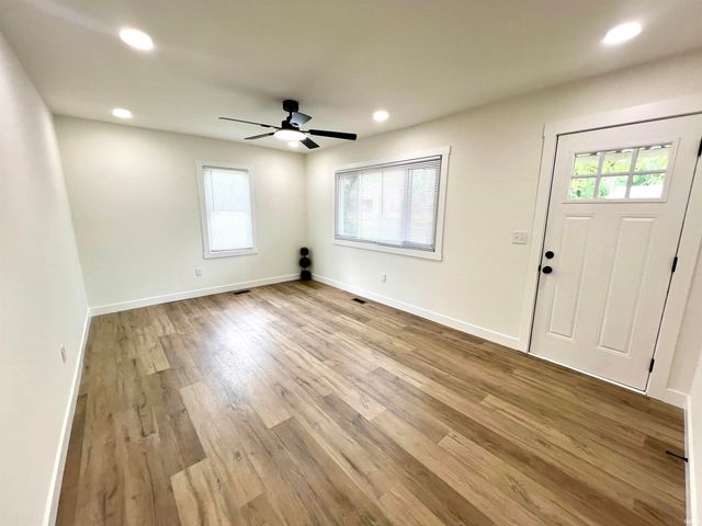 230 N Iowa Street, Chandler, IN 47610