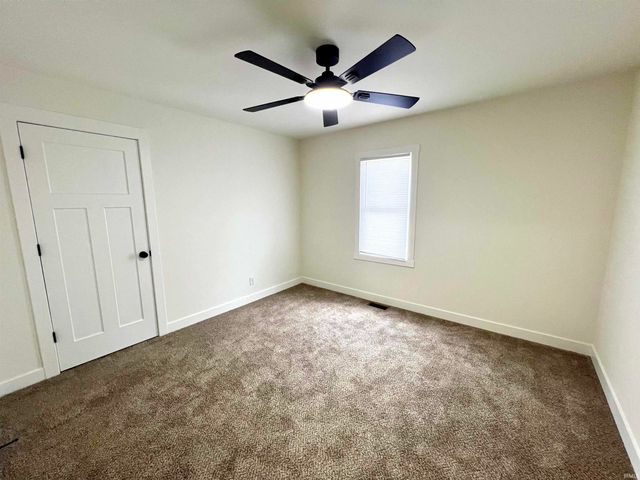230 N Iowa Street, Chandler, IN 47610