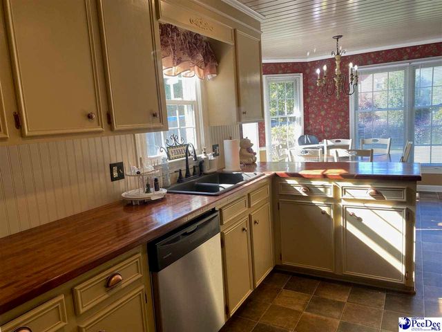 3202 Mears, Florence, SC 29501