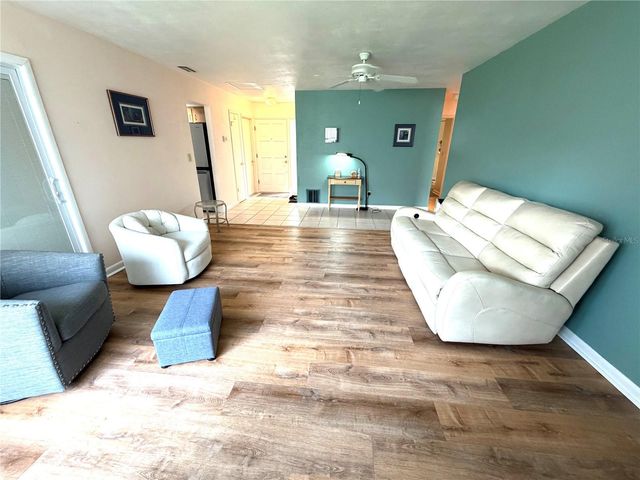 8805 41ST WAY N, Pinellas Park, FL 33782