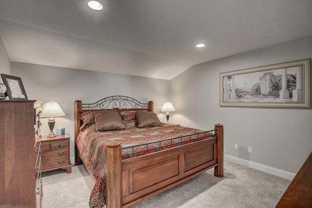 110 Saffron Circle, Fort Thomas, KY 41071