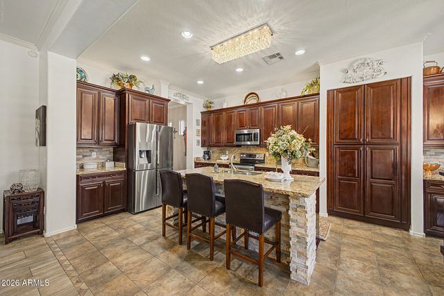 6905 S Sapphire Way, Chandler, AZ 85249