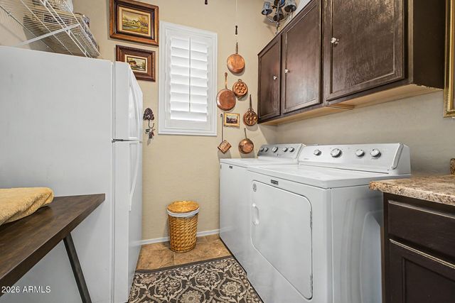 6905 S Sapphire Way, Chandler, AZ 85249