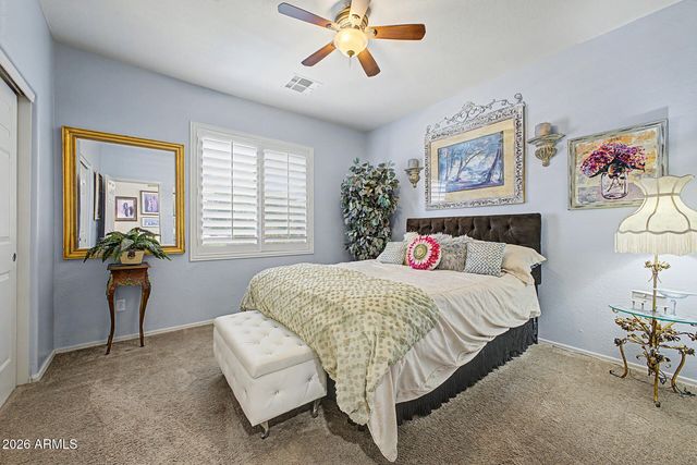 6905 S Sapphire Way, Chandler, AZ 85249