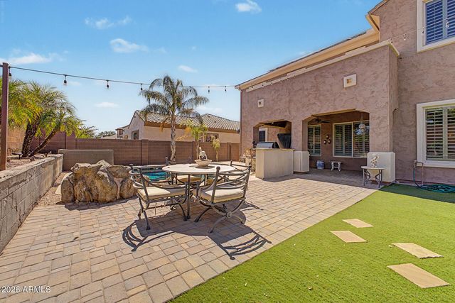 6905 S Sapphire Way, Chandler, AZ 85249
