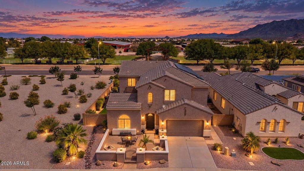6905 S Sapphire Way, Chandler, AZ 85249 — photo 2