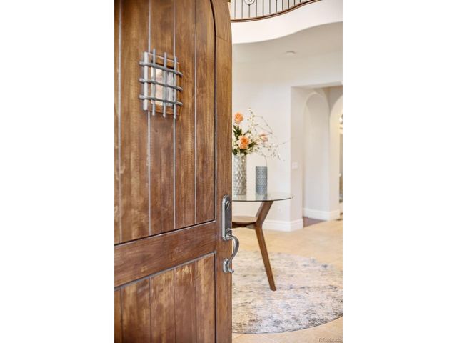 15 Foxtail Cir, Englewood, CO 80113