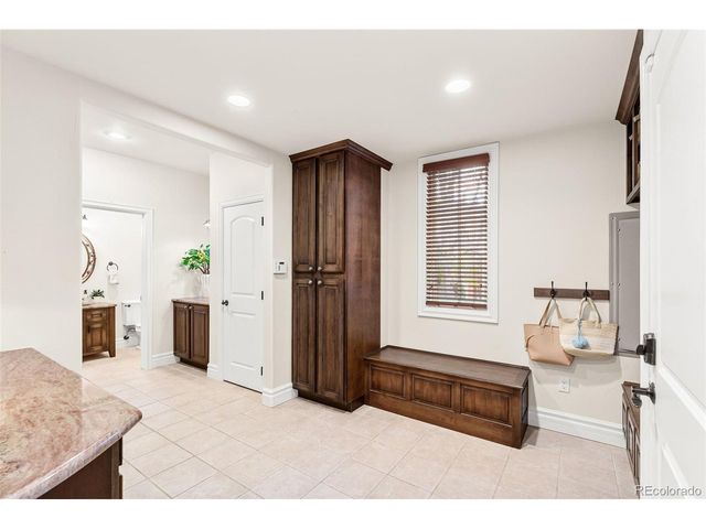 15 Foxtail Cir, Englewood, CO 80113