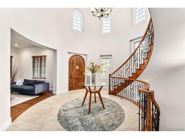 15 Foxtail Cir, Englewood, CO 80113