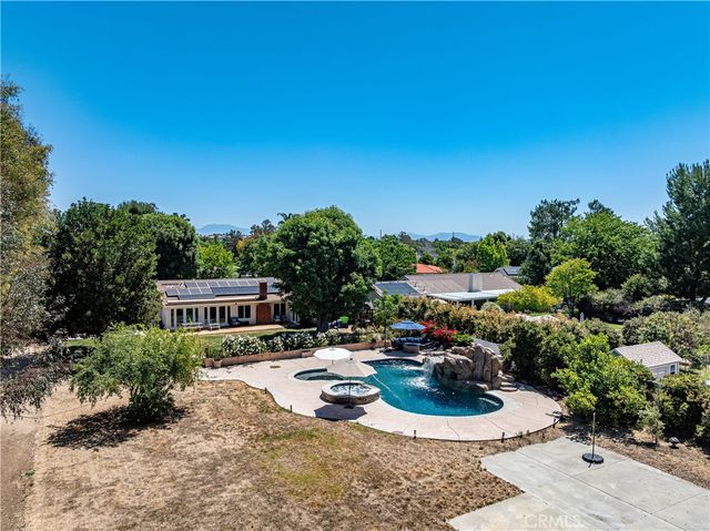 24425 Epson Court, Murrieta, CA 92562