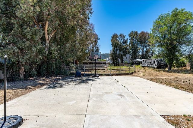 24425 Epson Court, Murrieta, CA 92562