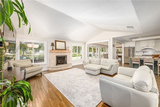 24425 Epson Court, Murrieta, CA 92562