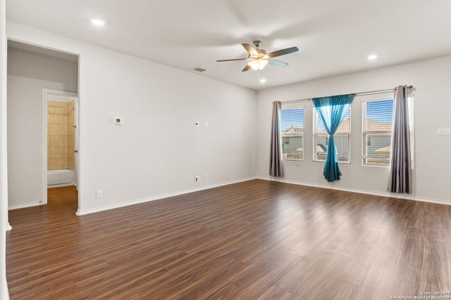 6822 Titan Park, Converse, TX 78109