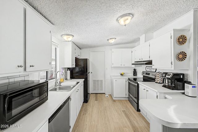 8601 N 103RD Avenue 268, Peoria, AZ 85345