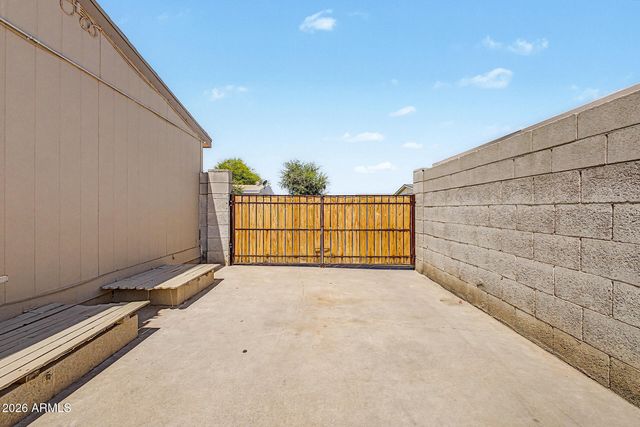 8601 N 103RD Avenue 268, Peoria, AZ 85345