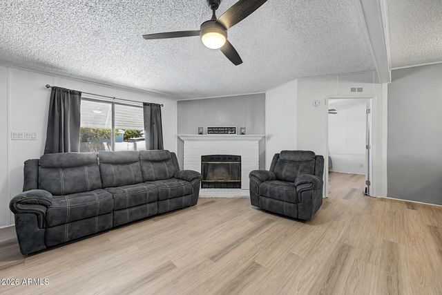 8601 N 103RD Avenue 268, Peoria, AZ 85345