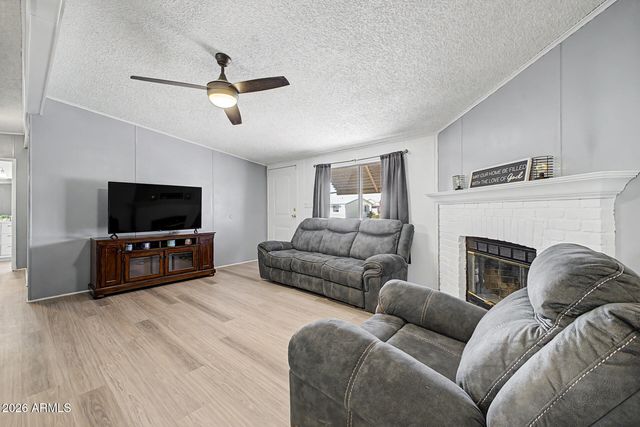 8601 N 103RD Avenue 268, Peoria, AZ 85345