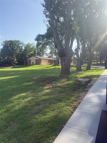 14301 S Western Avenue, Edmond, OK 73025