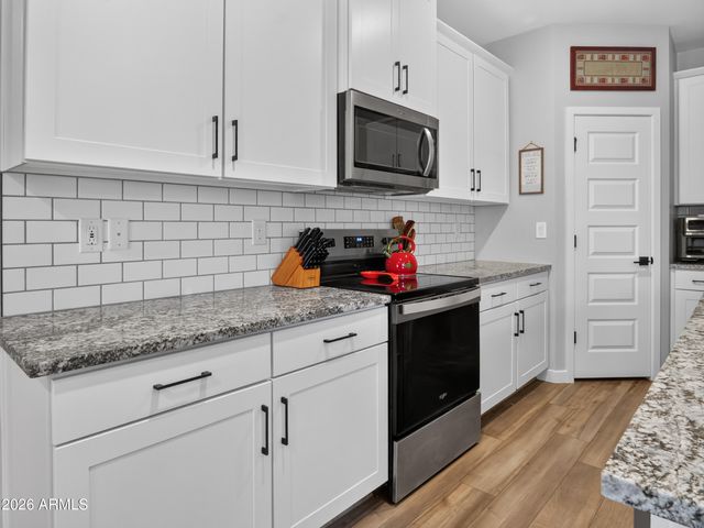 11498 W DEANNE Drive, Youngtown, AZ 85363
